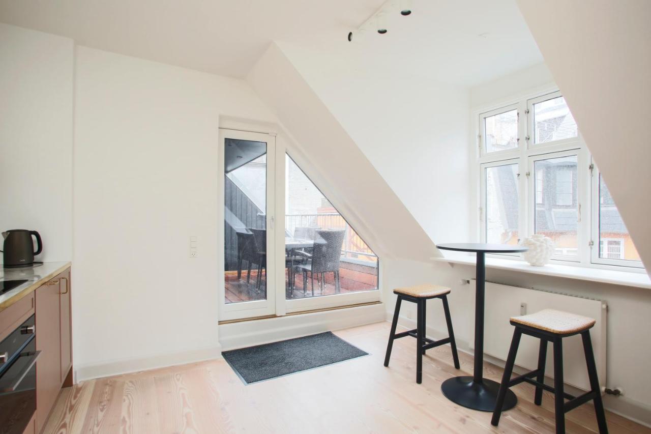 Modern 3Br Duplex Apartment In Nyhavn W Private Balcony 哥本哈根 外观 照片